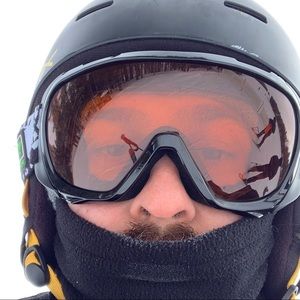 Meet your Posher, Corey